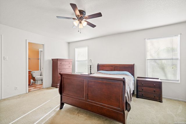 9302 Laurens, San Antonio, TX 78250