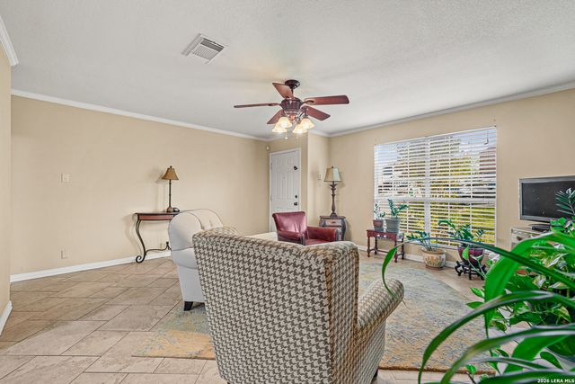 9302 Laurens, San Antonio, TX 78250