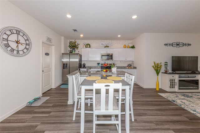14114 Donahue Street, Pilot Point, TX 76258