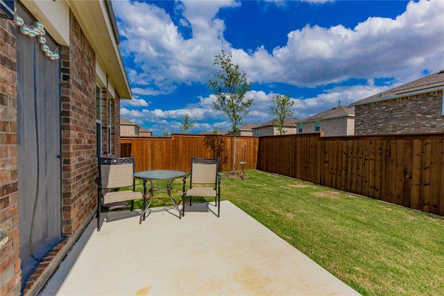 14114 Donahue Street, Pilot Point, TX 76258