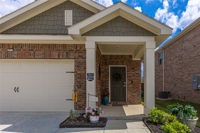 14114 Donahue Street, Pilot Point, TX 76258
