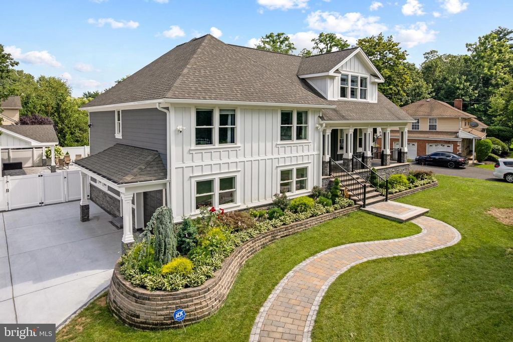 62 SUSSEX DR, Cinnaminson, NJ 08077