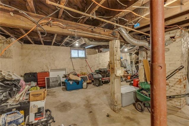 4010 Chestnut Avenue, Kansas City, MO 64131