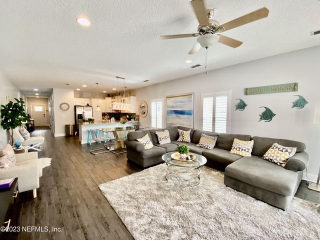 420 5TH Avenue S, Jacksonville Beach, FL 32250