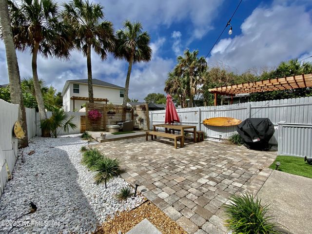 420 5TH Avenue S, Jacksonville Beach, FL 32250