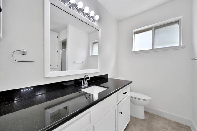 9411 Roos Road, Houston, TX 77036