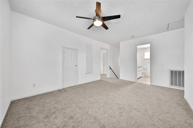 9411 Roos Road, Houston, TX 77036