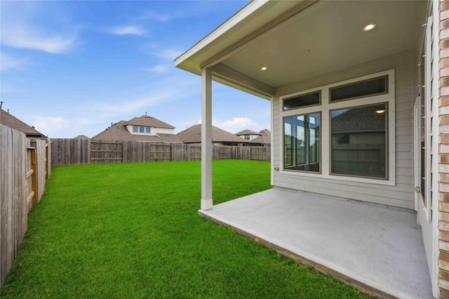 2717 Mackinac Bay Drive, La Marque, TX 77568