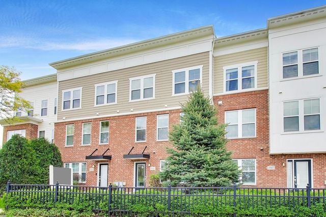 3545 Mulligan Drive, Woodridge, IL 60517