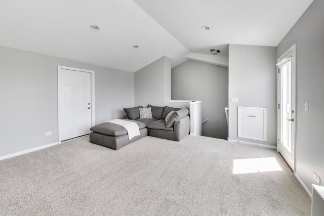 3545 Mulligan Drive, Woodridge, IL 60517