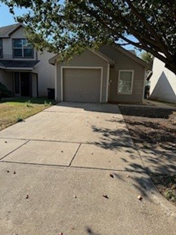 1452 Pine Lane, Fort Worth, TX 76140