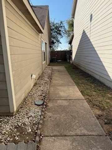1452 Pine Lane, Fort Worth, TX 76140