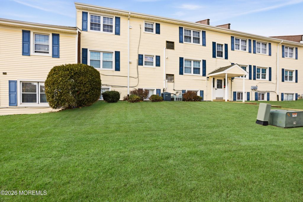 194 Sawmill Road 480, Brick, NJ 08724