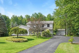 4399 Pine Grove Avenue, Fort Gratiot, MI 48059