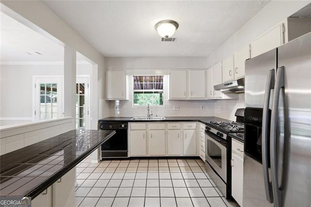 2888 Aspen Woods Entry, Doraville, GA 30360