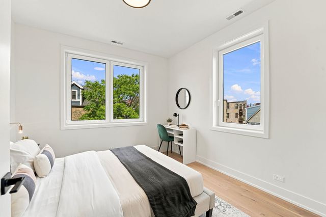 1656 N BOSWORTH Avenue 3N, Chicago, IL 60642