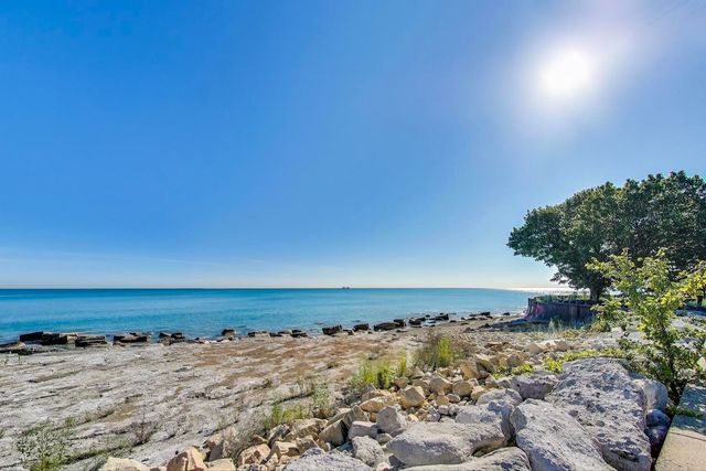 6850 S South Shore Drive 2N, Chicago, IL 60649