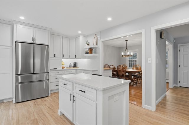 31 Greany Dr, Grafton, MA 01536