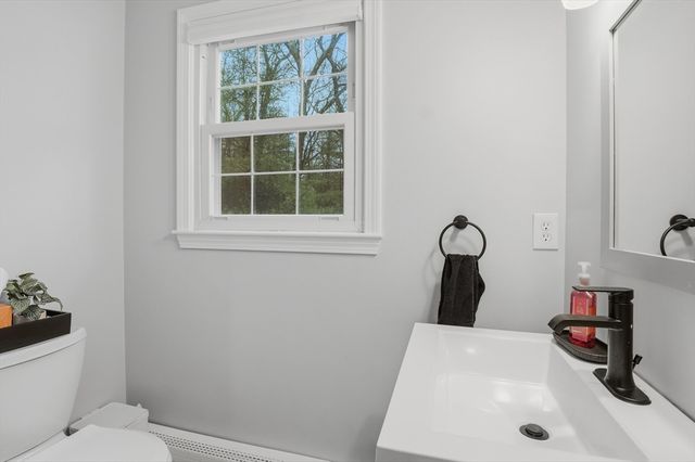31 Greany Dr, Grafton, MA 01536