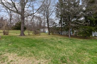 14 Brundage Street, Armonk, NY 10504