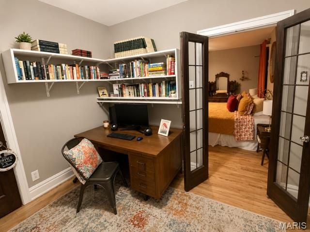6309 Clayton Road, St Louis, MO 63117