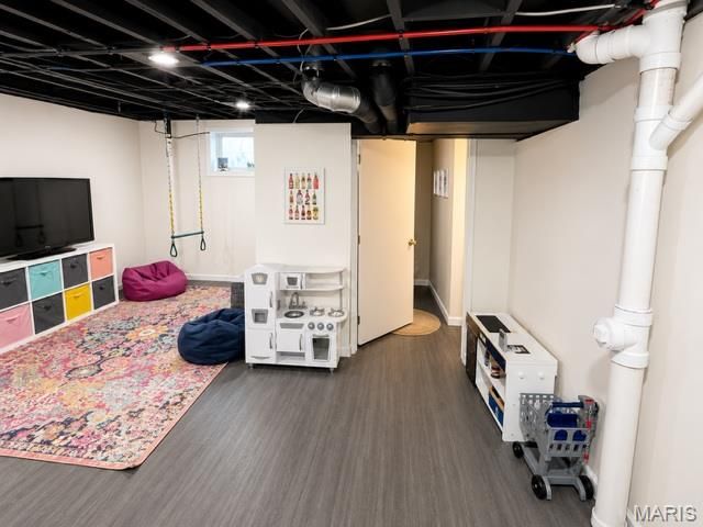 6309 Clayton Road, St Louis, MO 63117