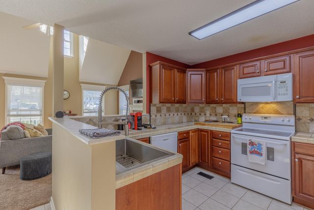 1984 Hardwood Lane, Soddy Daisy, TN 37379