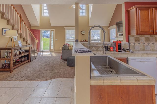 1984 Hardwood Lane, Soddy Daisy, TN 37379