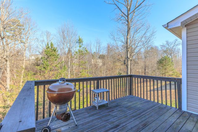 1984 Hardwood Lane, Soddy Daisy, TN 37379