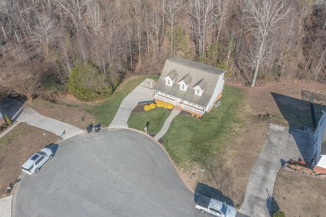 1984 Hardwood Lane, Soddy Daisy, TN 37379