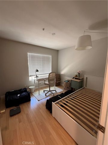 168 Gallery, Tustin, CA 92782