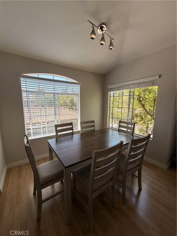168 Gallery, Tustin, CA 92782