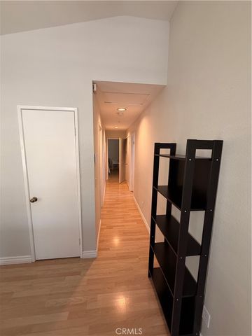 168 Gallery, Tustin, CA 92782