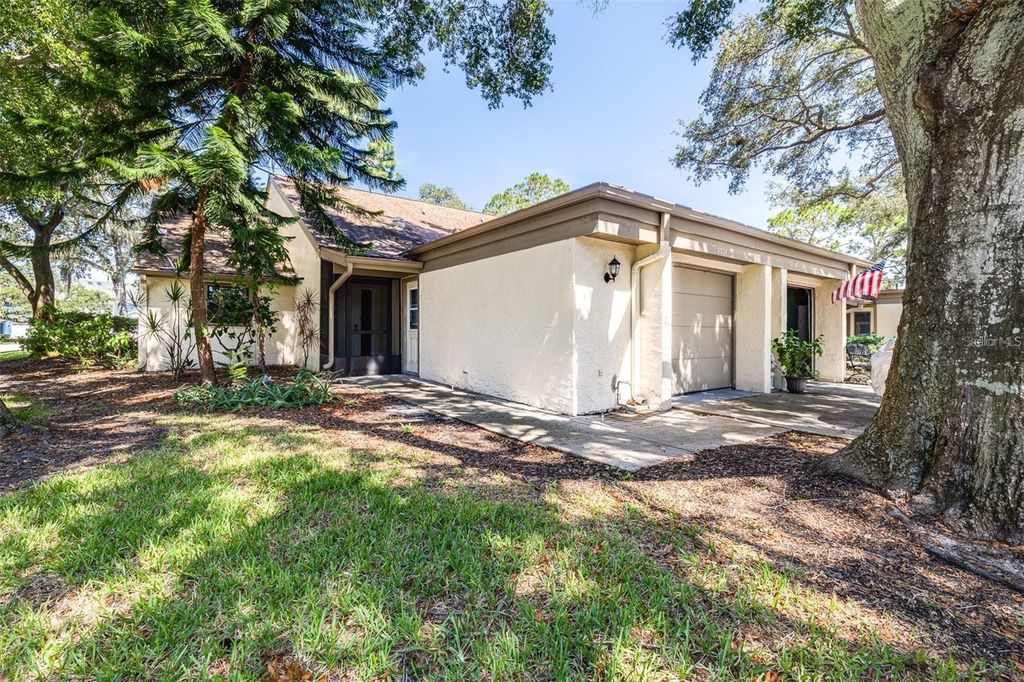 2201 PINE DRIVE, Tarpon Springs, FL 34689