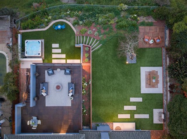 225 Chadbourne Way, Oakland, CA 94619