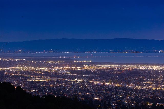 225 Chadbourne Way, Oakland, CA 94619