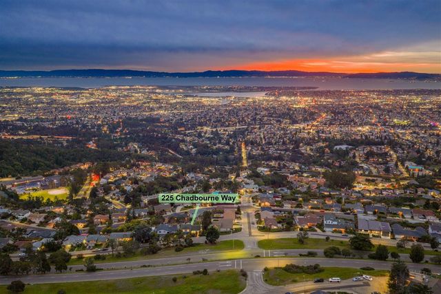 225 Chadbourne Way, Oakland, CA 94619