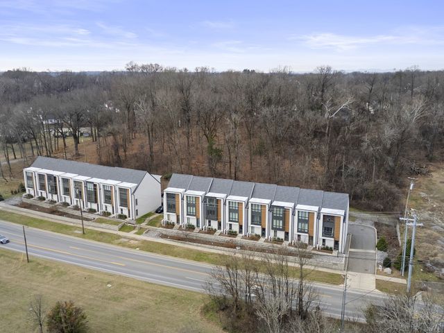 3746 Central Pike Ste 6, Hermitage, TN 37076