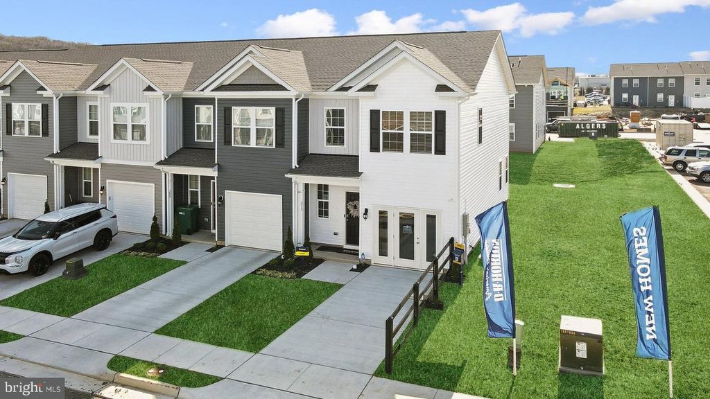 151 RAE CT, Luray, VA 22835