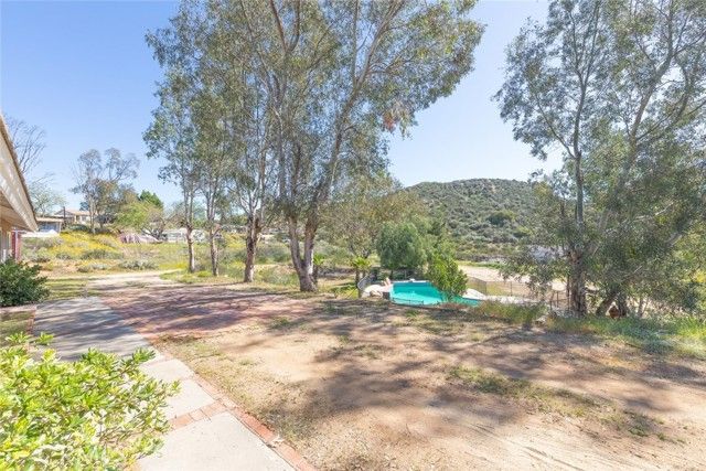 24000 Crab Hollow, Wildomar, CA 92595