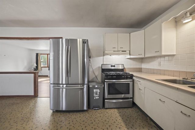 2348 Pioneer Drive, Beloit, WI 53511