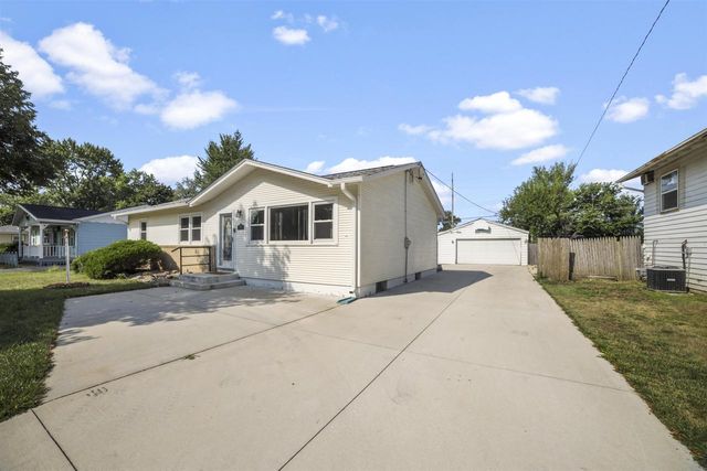 2348 Pioneer Drive, Beloit, WI 53511