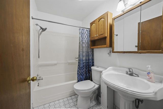 2348 Pioneer Drive, Beloit, WI 53511