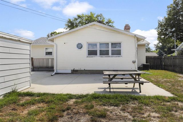 2348 Pioneer Drive, Beloit, WI 53511