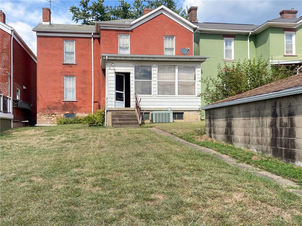 433 Pinney St, Rochester, PA 15074