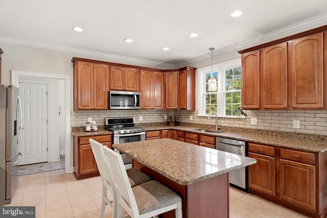 107 CAHILLE DR, Winchester, VA 22602