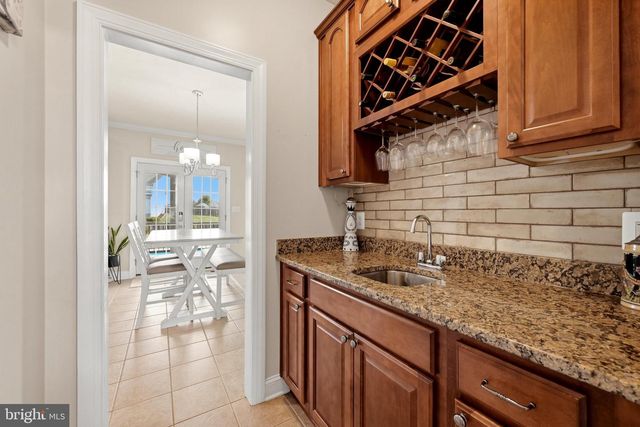 107 CAHILLE DR, Winchester, VA 22602
