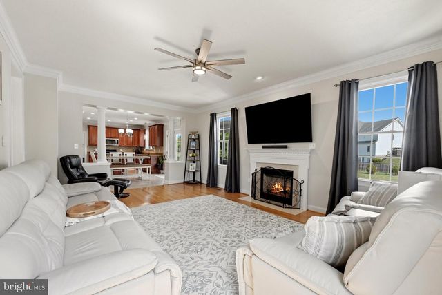 107 CAHILLE DR, Winchester, VA 22602