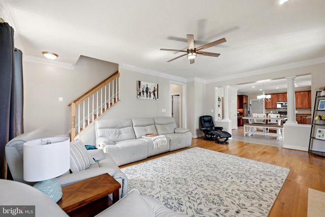 107 CAHILLE DR, Winchester, VA 22602