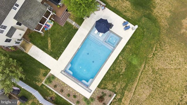 107 CAHILLE DR, Winchester, VA 22602